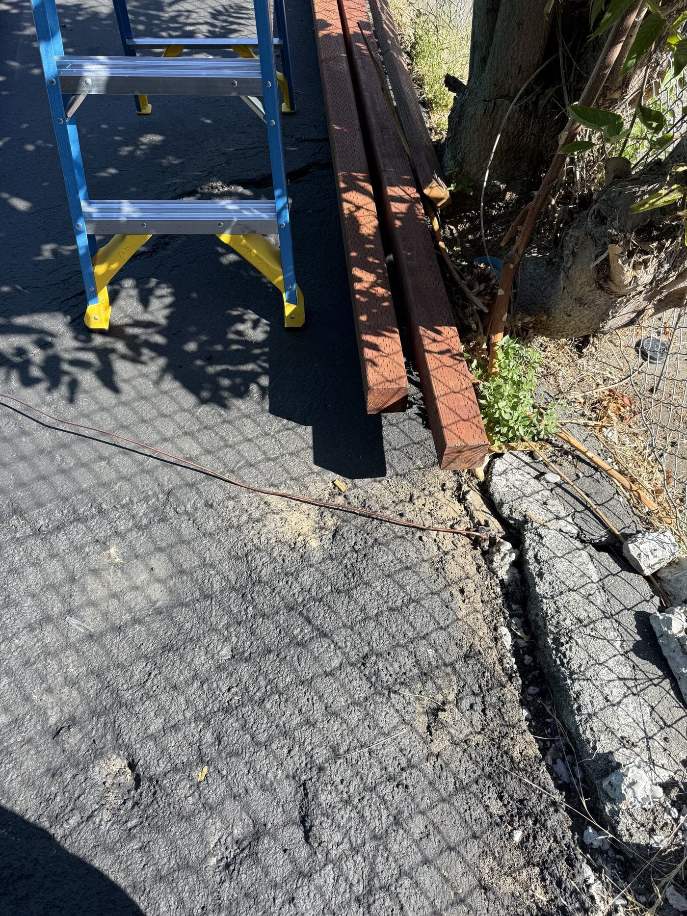 Grounding electrode work beside temporary power equipment