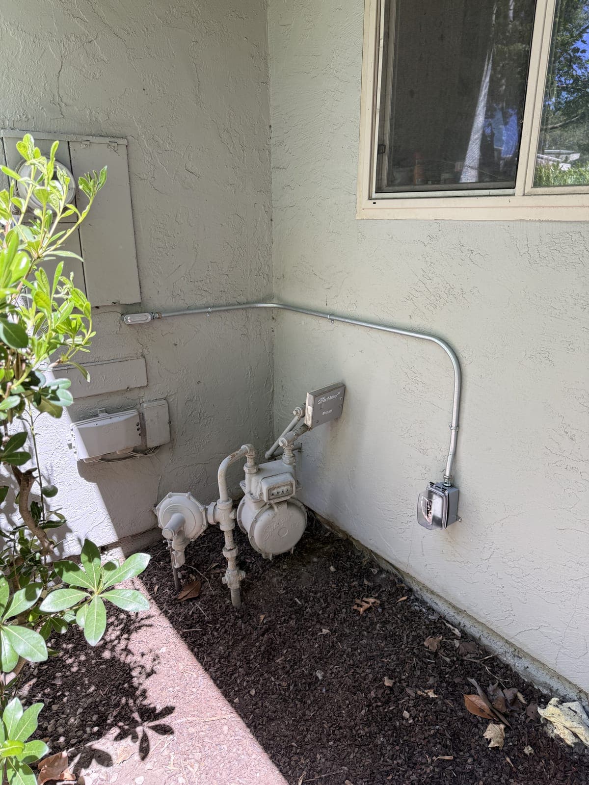 Exterior outlet added for a new heat pump in Milpitas