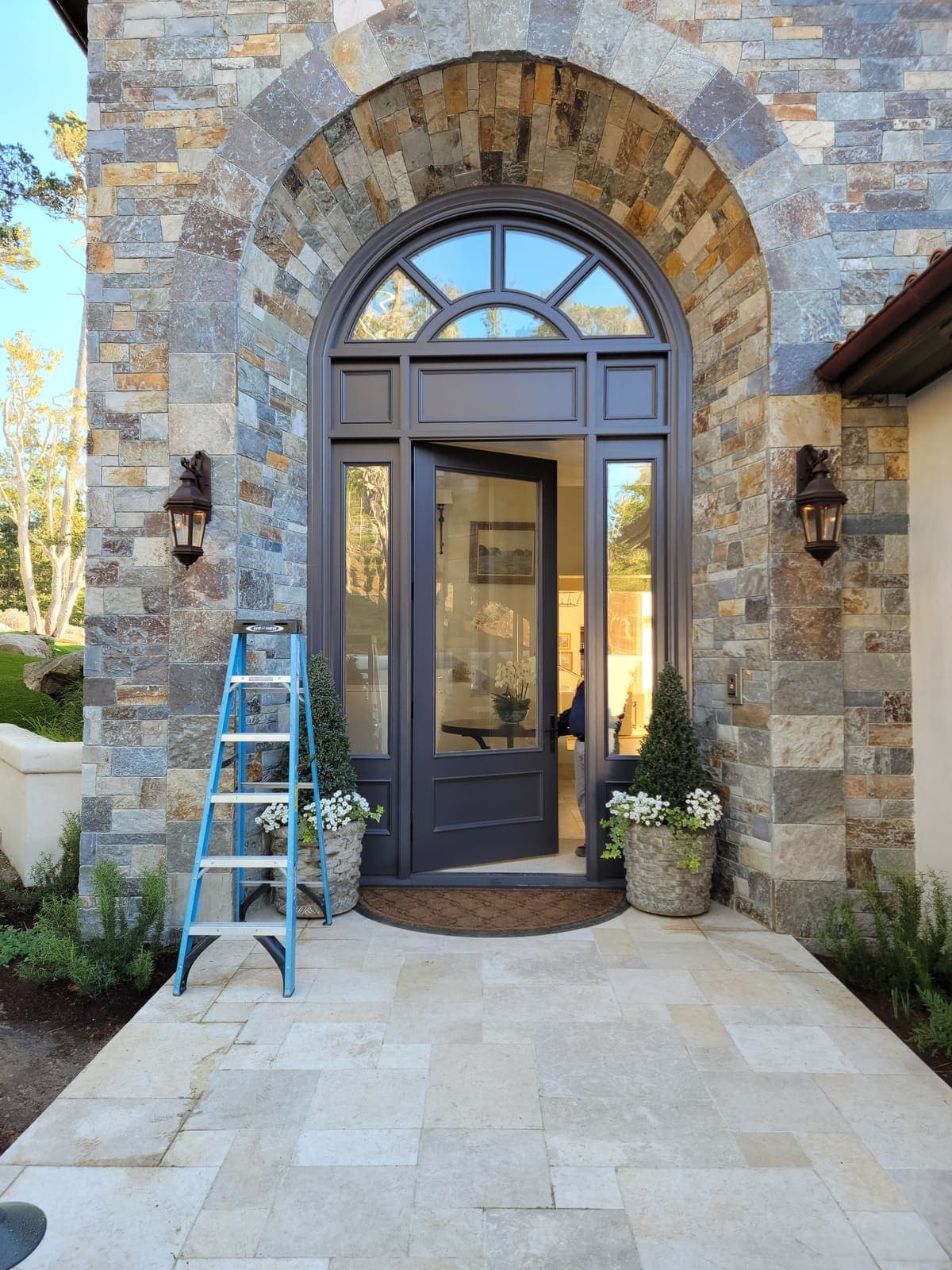 Interior lighting upgrade in a Saratoga home by Cali Rollin Electric