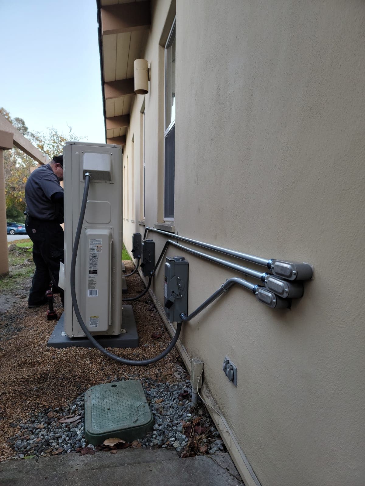 AC condenser electrical hookup in Sunnyvale