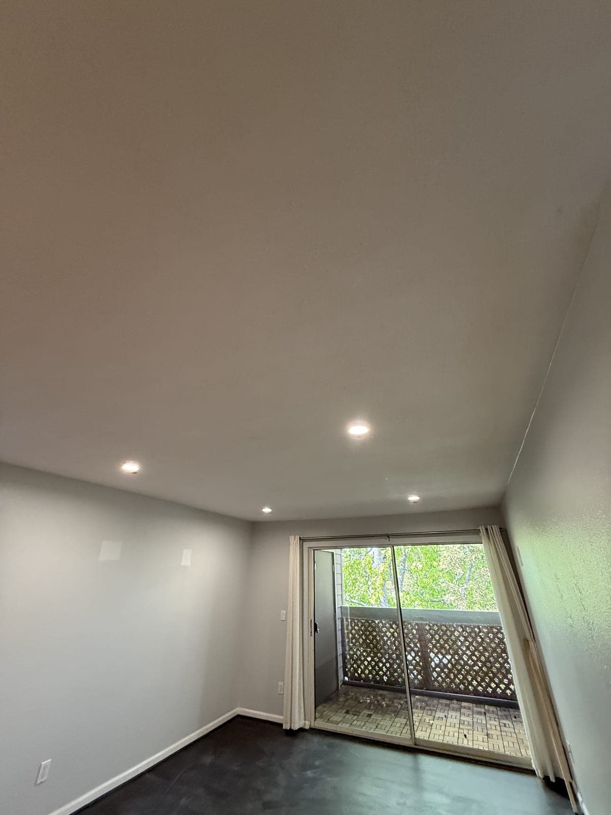 New light fixtures installed in Sunnyvale